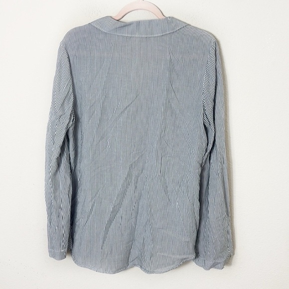 Cloth & Stone Stripe Button Down Shirt grey white wide sleeves size M - Picture 2 of 8